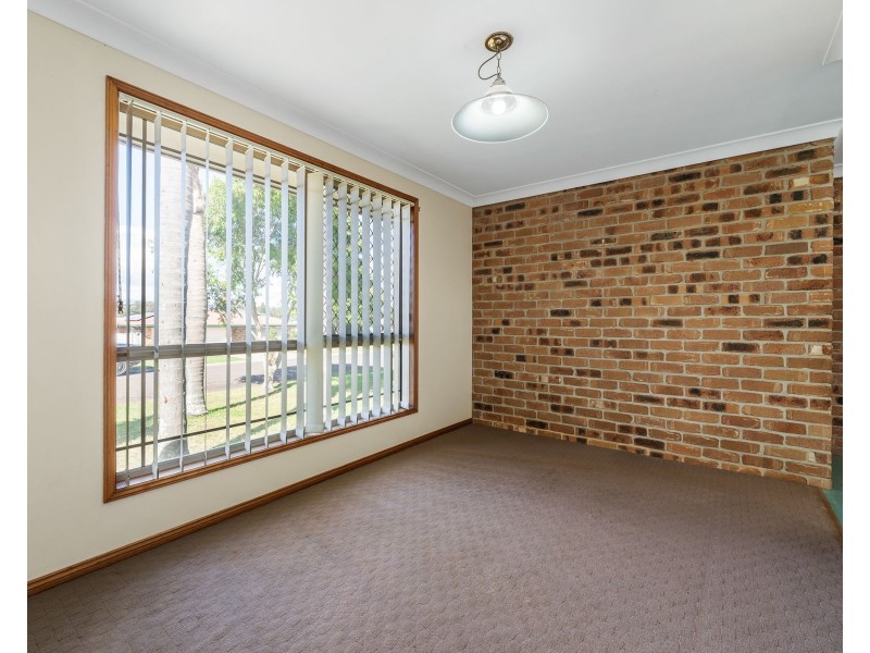 21 Fern Drive, Kearneys Spring QLD 4350