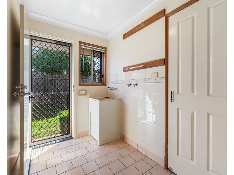 21 Fern Drive, Kearneys Spring QLD 4350