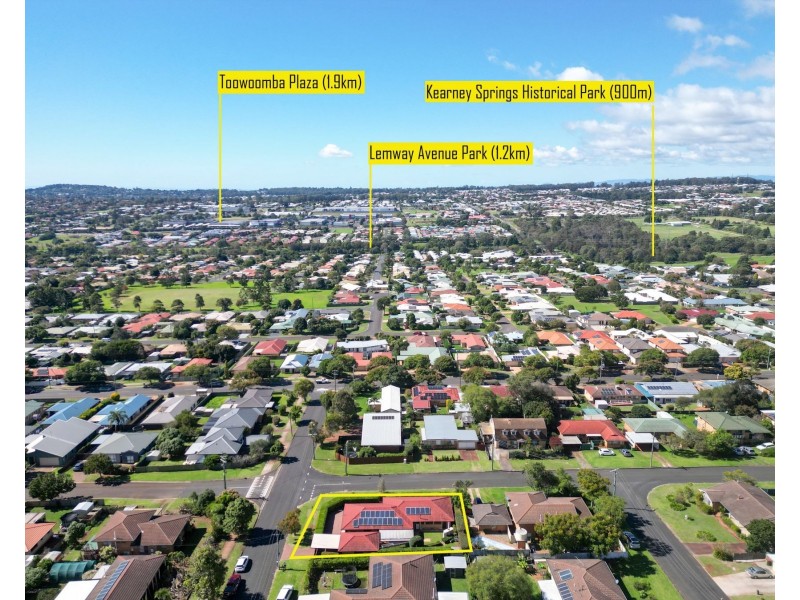 33 Jack Street, Darling Heights QLD 4350