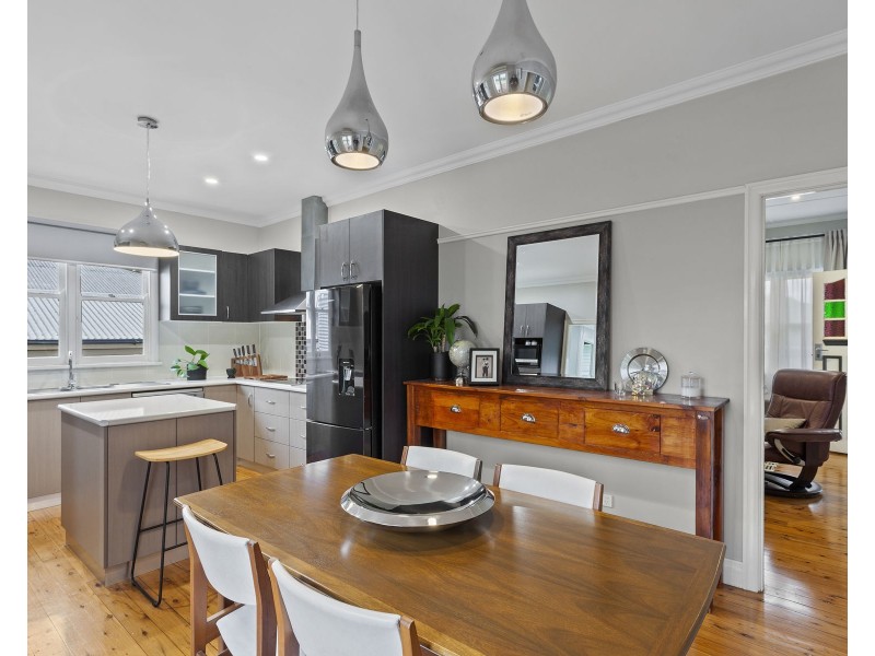 25 Doncaster Street, Newtown QLD 4350