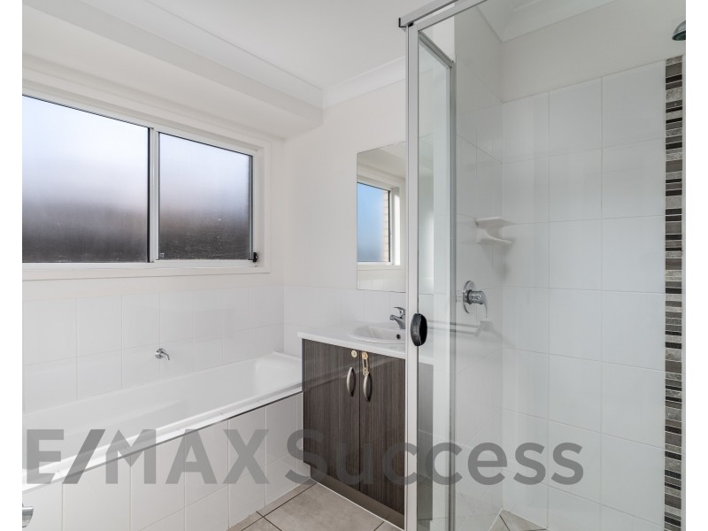 61 Edwin Street, Westbrook QLD 4350
