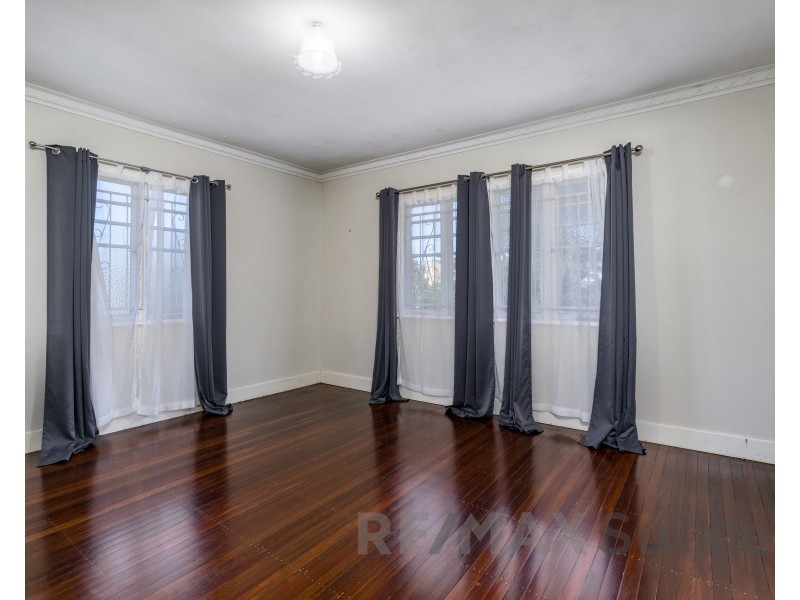 76 Lindsay Street, East Toowoomba QLD 4350