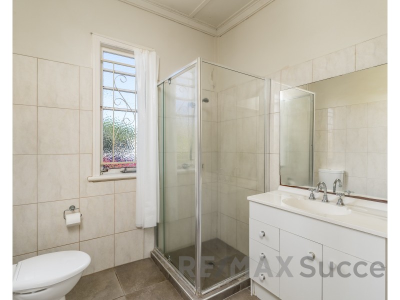76 Lindsay Street, East Toowoomba QLD 4350