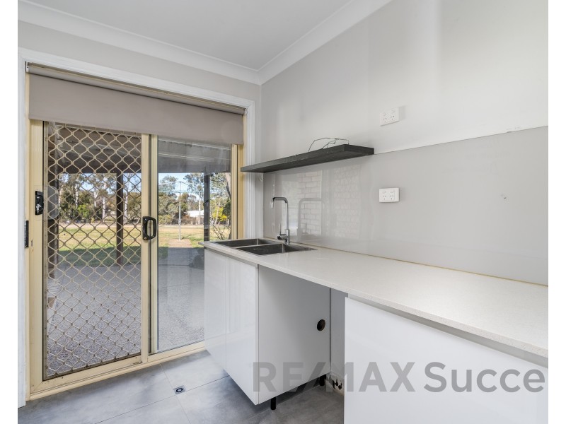 292 Glenvale Road, Glenvale QLD 4350