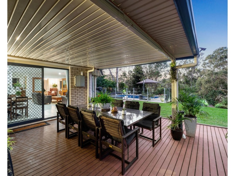 2 Jackson Close, Highfields QLD 4352
