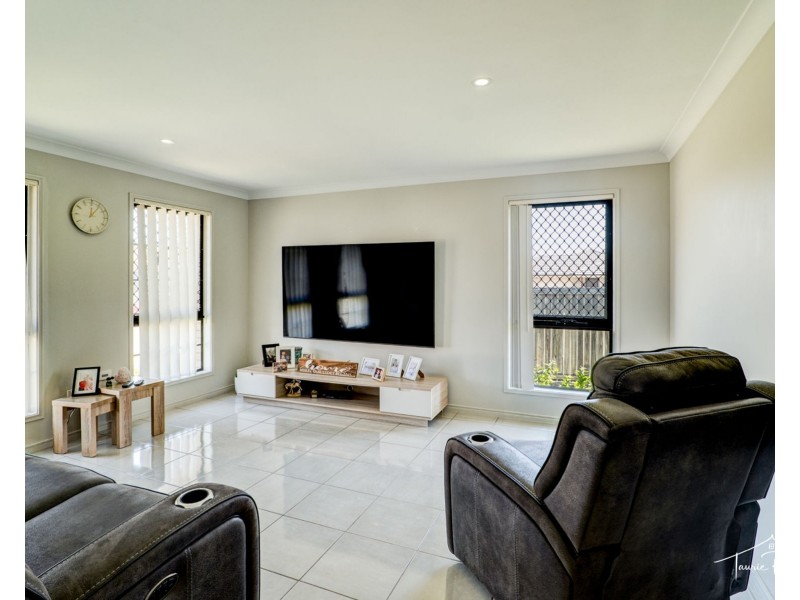 36/12 Walnut Crescent, Lowood QLD 4311