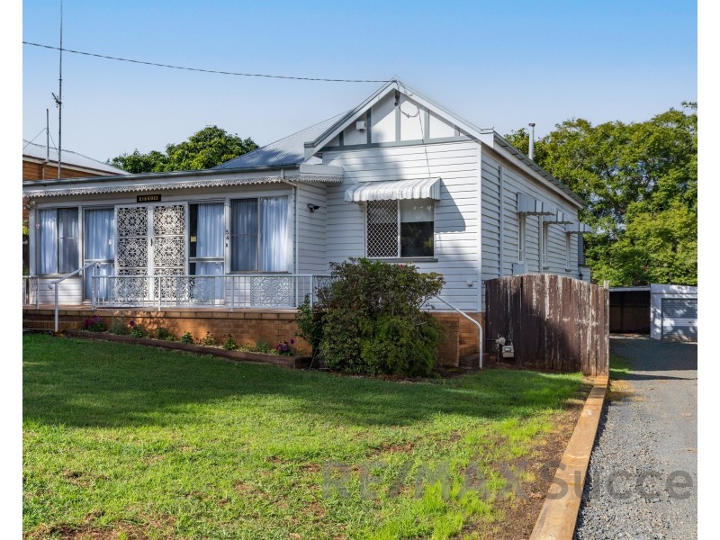 54 Long Street, Rangeville QLD 4350