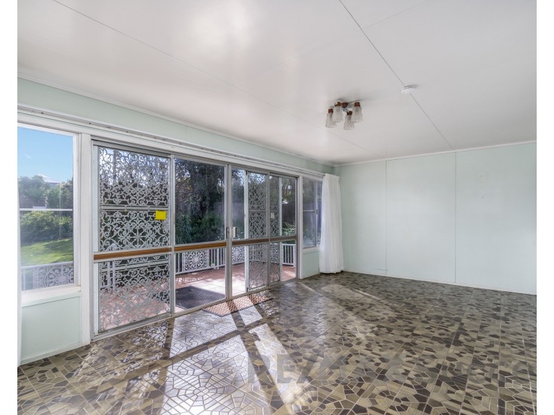 54 Long Street, Rangeville QLD 4350