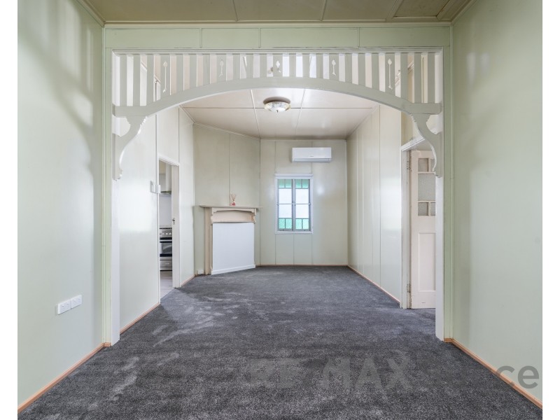 54 Long Street, Rangeville QLD 4350