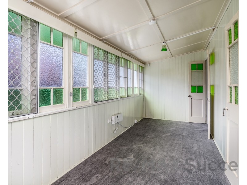 54 Long Street, Rangeville QLD 4350