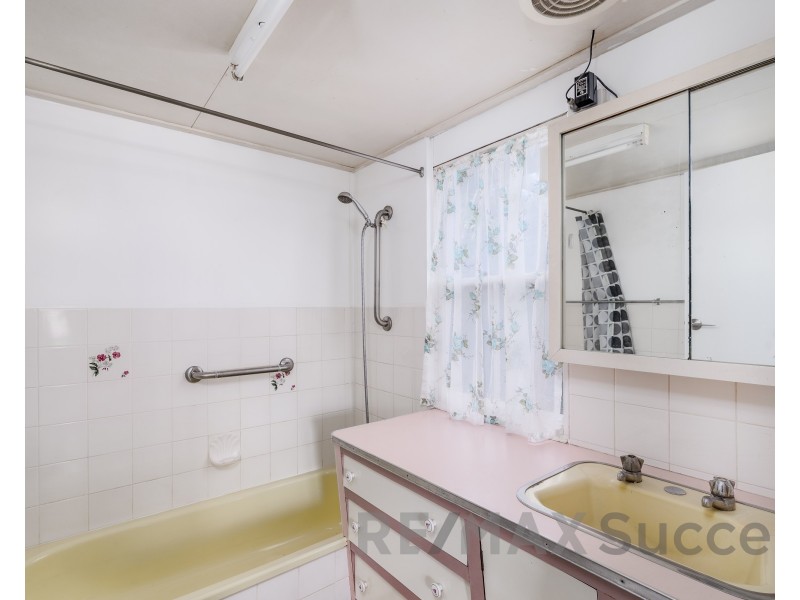 54 Long Street, Rangeville QLD 4350