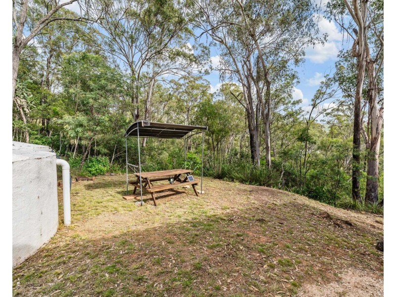 40 Berghofer Drive, Withcott QLD 4352