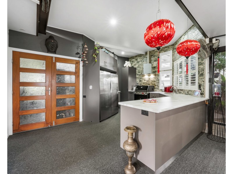 255 Gittins Road, Withcott QLD 4352