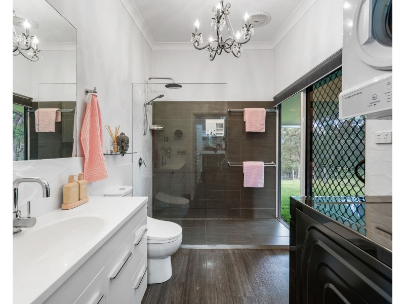 255 Gittins Road, Withcott QLD 4352