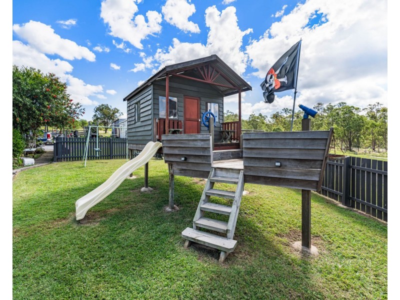 255 Gittins Road, Withcott QLD 4352
