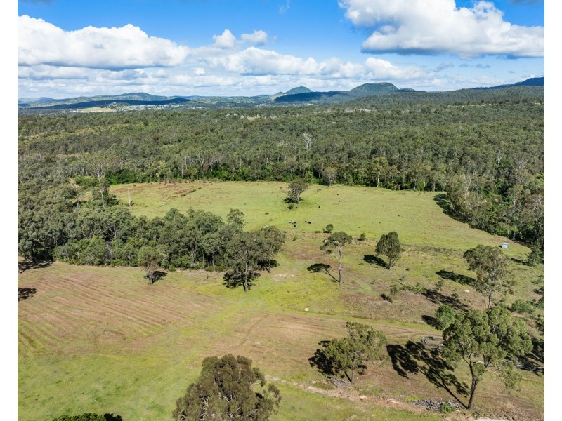 255 Gittins Road, Withcott QLD 4352