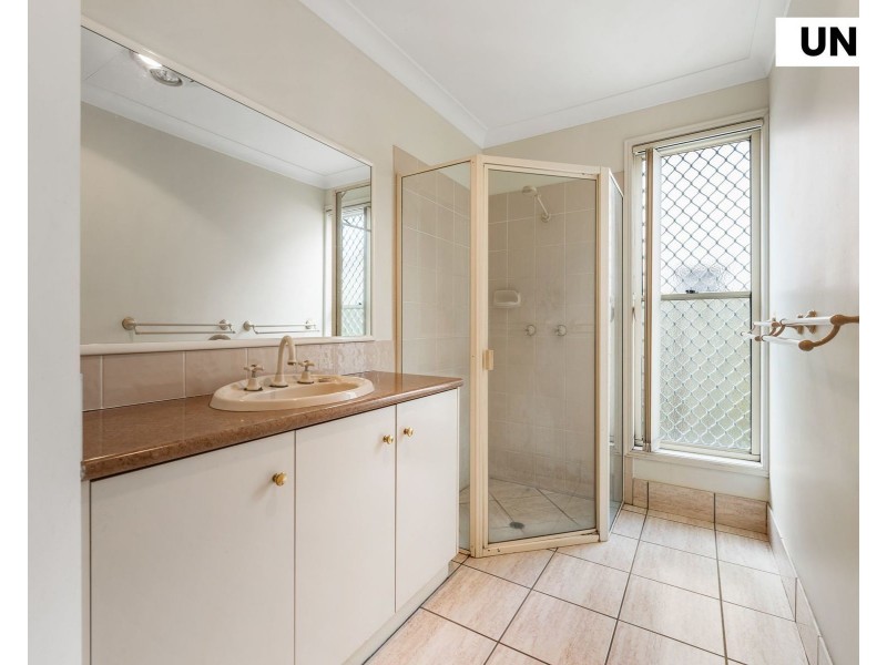 30 Williamson Lane, Wilsonton QLD 4350