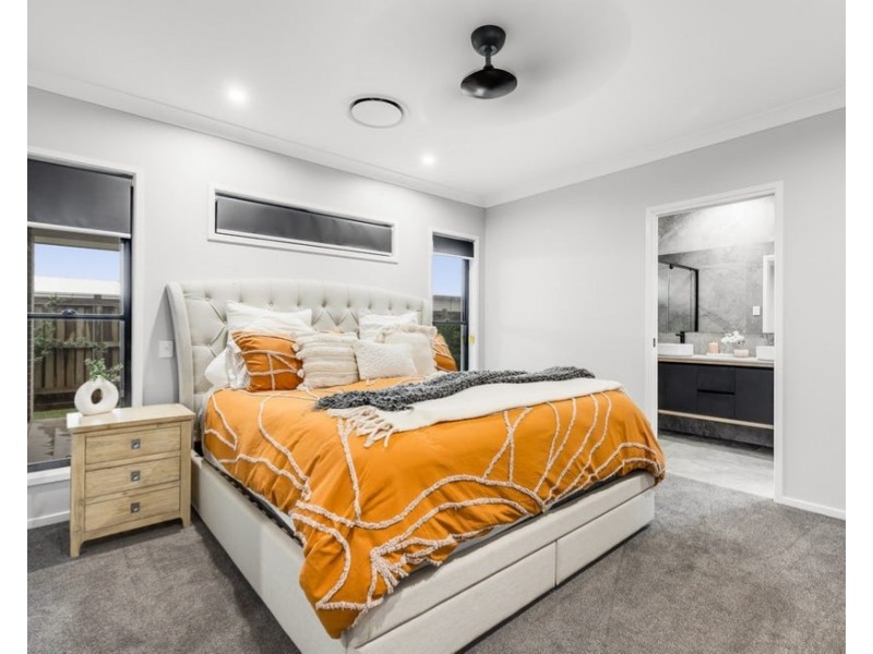 14 Cadel Evans Drive, Kearneys Spring QLD 4350