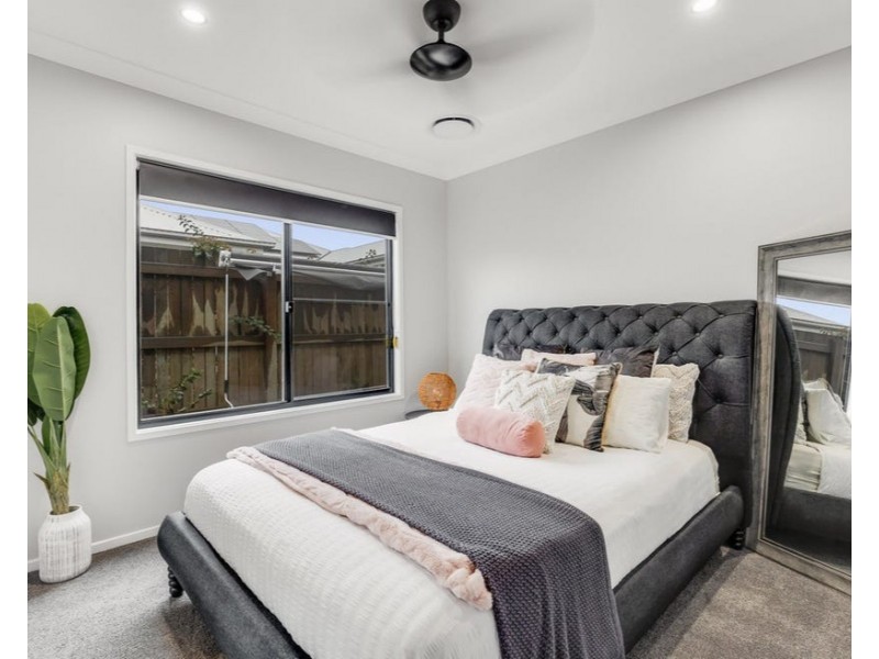 14 Cadel Evans Drive, Kearneys Spring QLD 4350