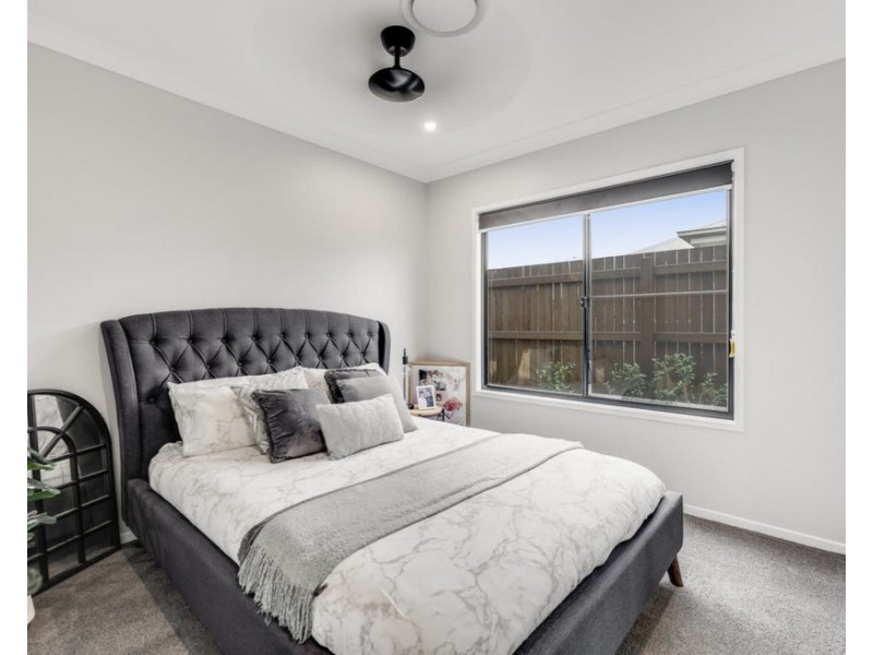 14 Cadel Evans Drive, Kearneys Spring QLD 4350