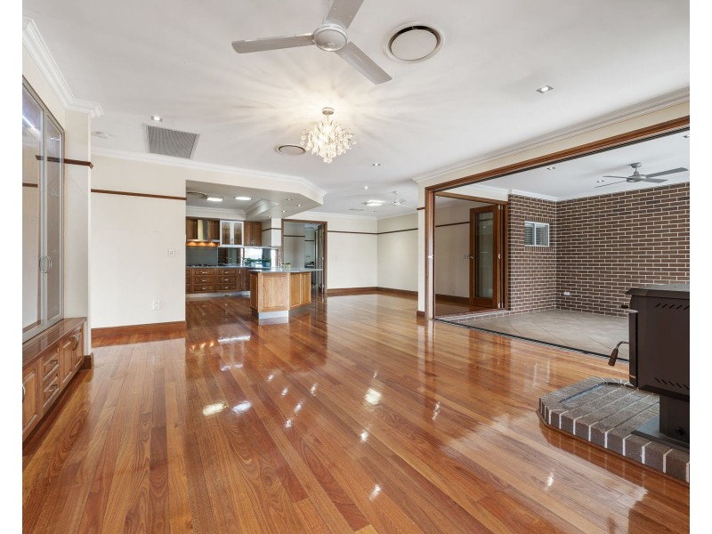 15 Edwin Street, Westbrook QLD 4350