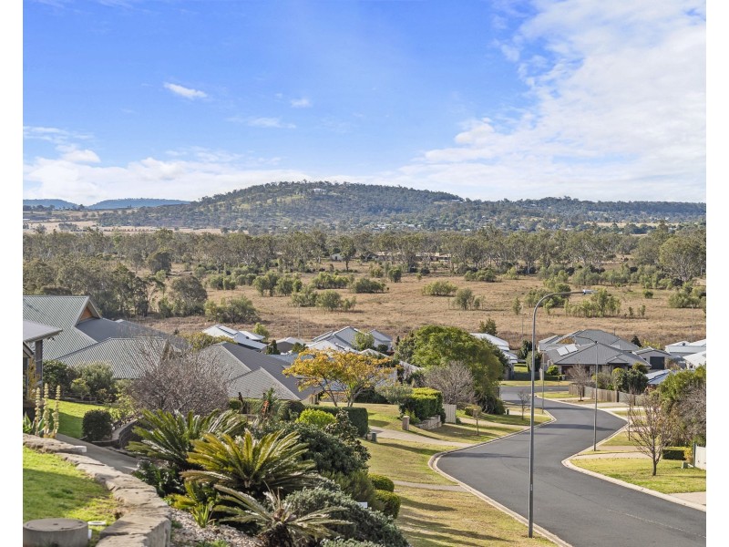 15 Edwin Street, Westbrook QLD 4350