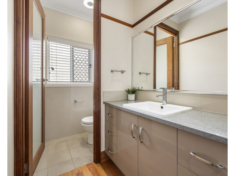 15 Edwin Street, Westbrook QLD 4350