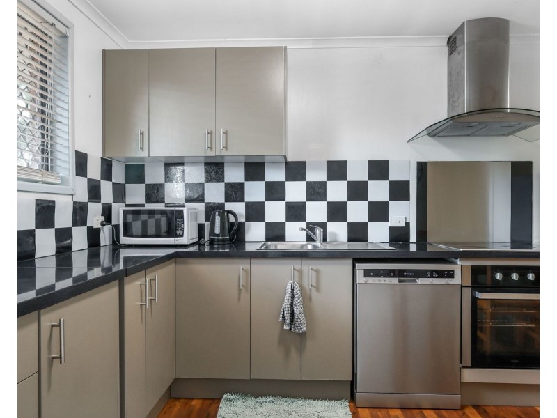 4/6 Victor Street, East Toowoomba QLD 4350