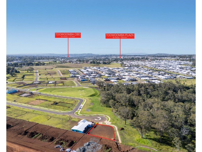 7 Ned Court, Kearneys Spring QLD 4350