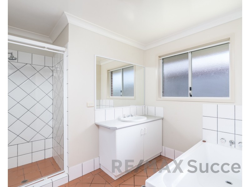 19 Osborne Court, Kearneys Spring QLD 4350