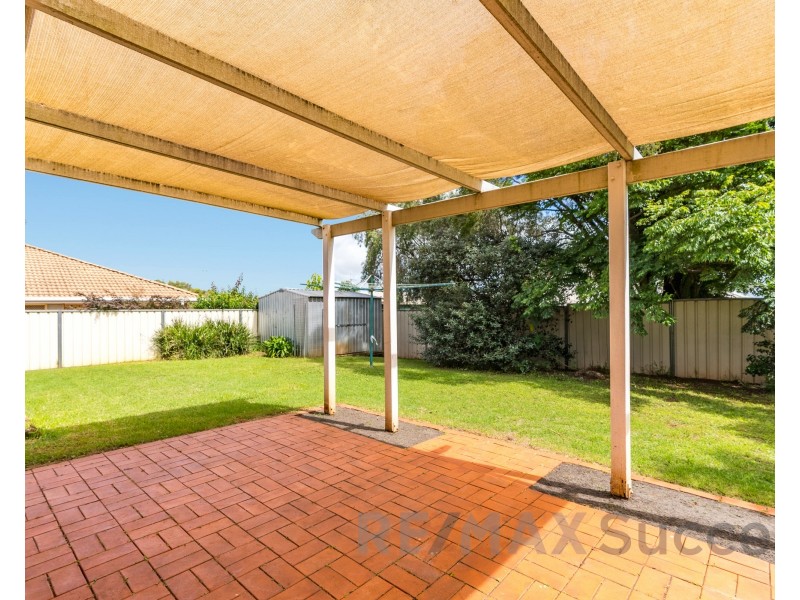 19 Osborne Court, Kearneys Spring QLD 4350