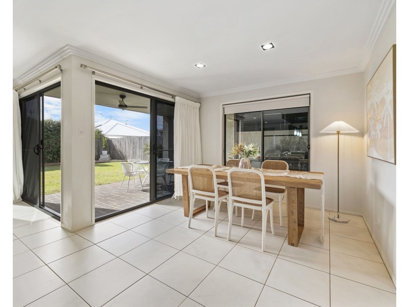 21 Opperman Dr, Kearneys Spring QLD 4350