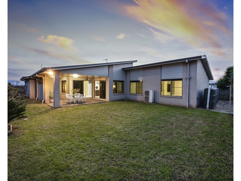 21 Opperman Dr, Kearneys Spring QLD 4350