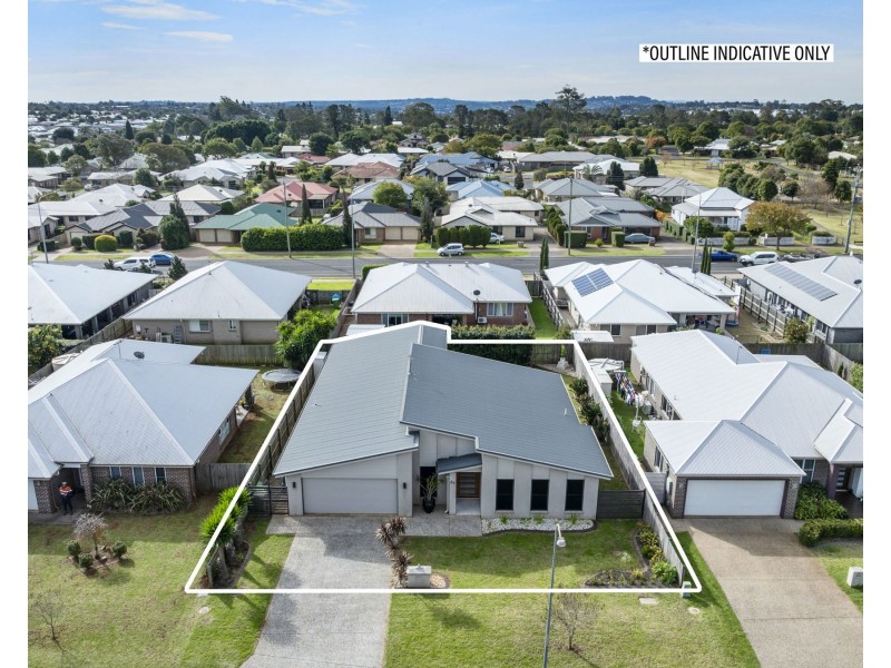 21 Opperman Dr, Kearneys Spring QLD 4350