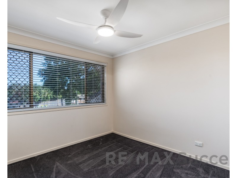 816 Ruthven Street, Kearneys Spring QLD 4350
