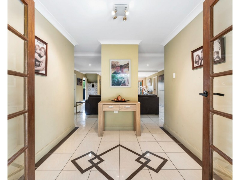 185 Murphys Creek Road, Postmans Ridge QLD 4352