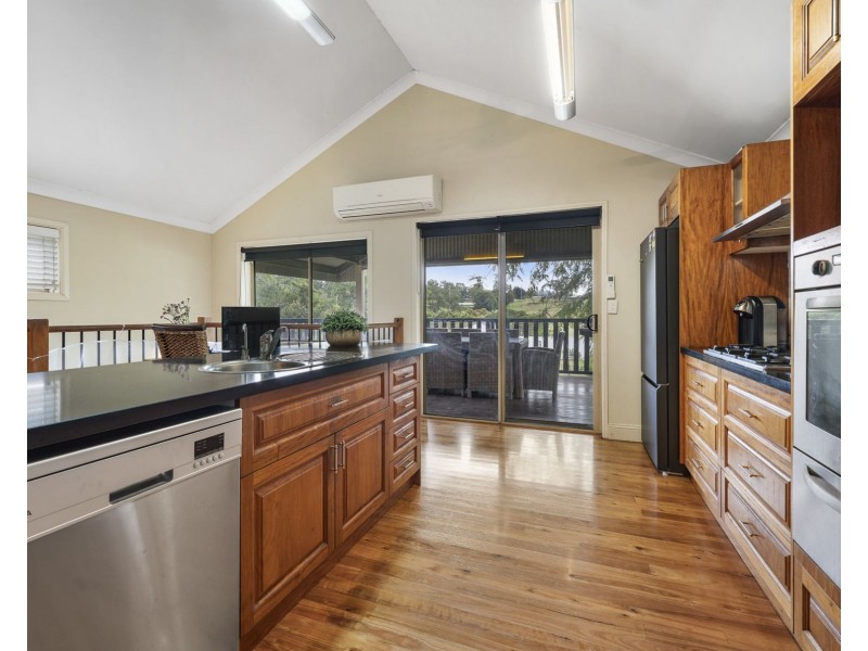 185 Murphys Creek Road, Postmans Ridge QLD 4352