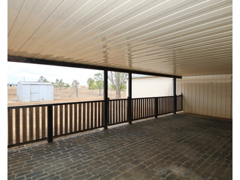 29 William Street, Cambooya QLD 4358