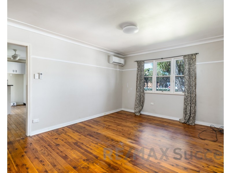 11 Perina Street, Wilsonton QLD 4350