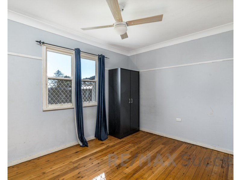 11 Perina Street, Wilsonton QLD 4350
