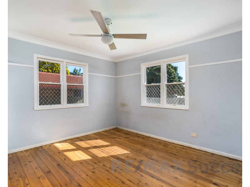 11 Perina Street, Wilsonton QLD 4350