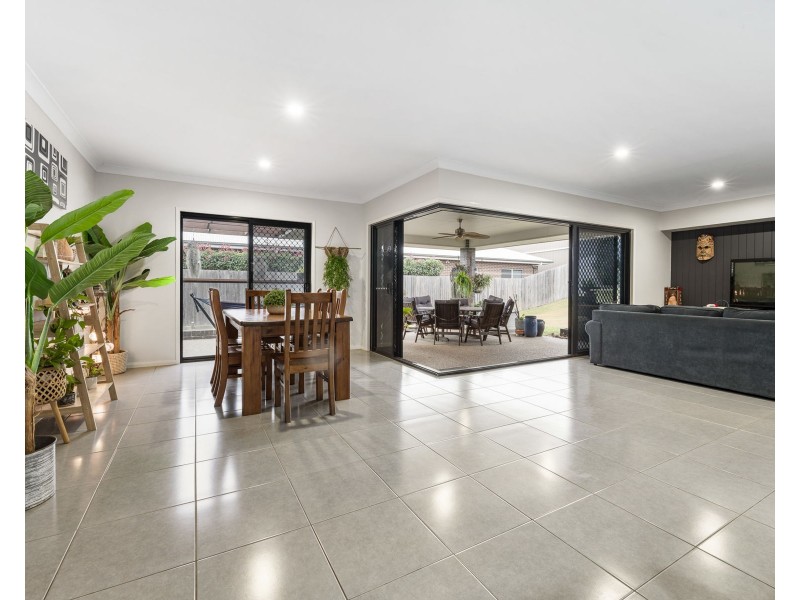 5 Webcke Crescent, Kleinton QLD 4352