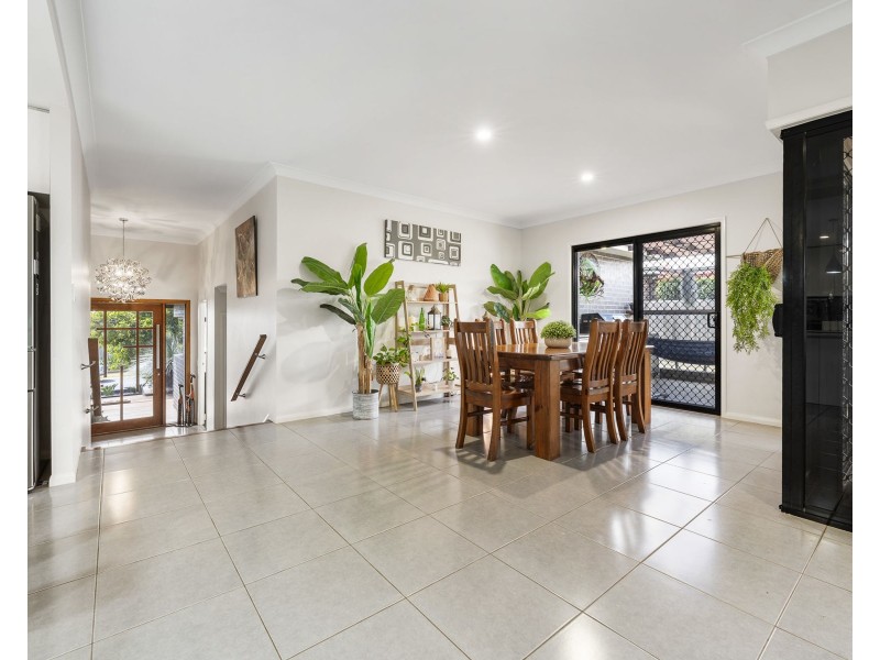 5 Webcke Crescent, Kleinton QLD 4352