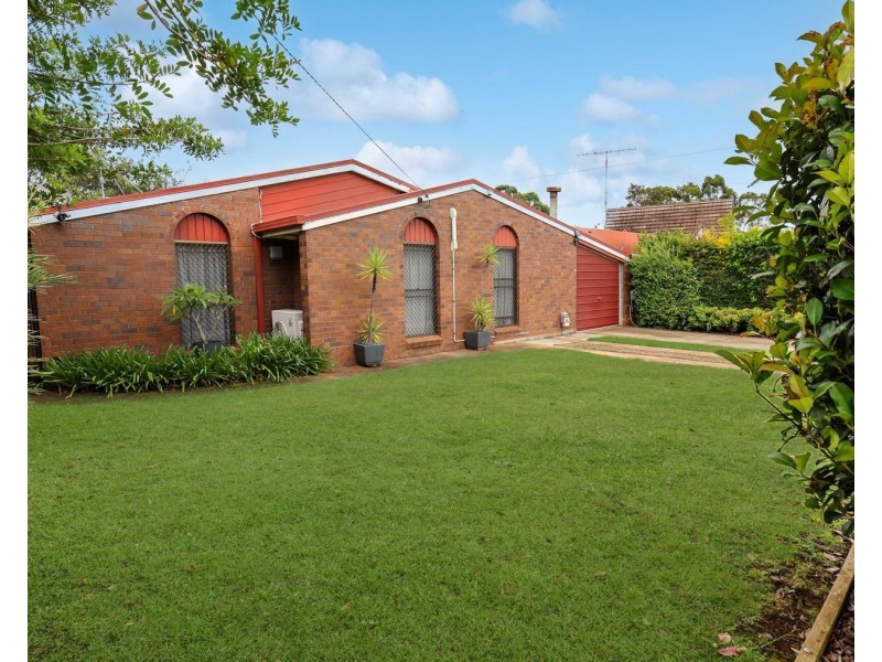 14 Sapphire Court, Kearneys Spring QLD 4350