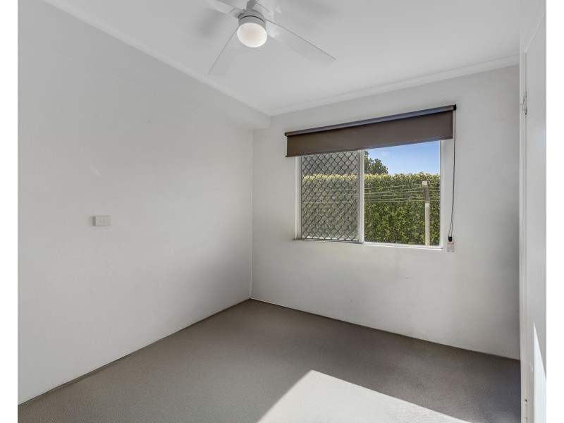 2/5-7 Uniplaza Court, Kearneys Spring QLD 4350