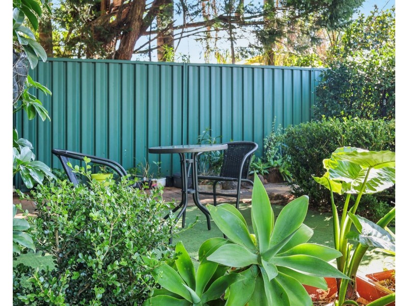 10 Schultz Street, Kearneys Spring QLD 4350