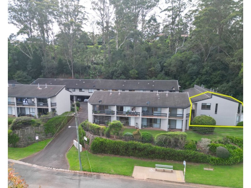 5/2 Benjamin Street, Mount Lofty QLD 4350