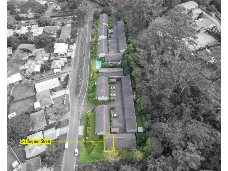 5/2 Benjamin Street, Mount Lofty QLD 4350