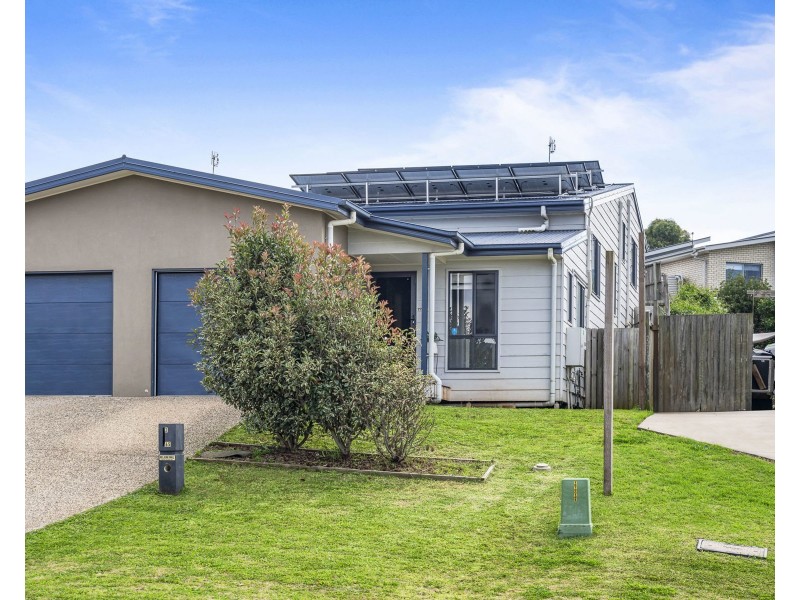 2/65 Barlow Street, Cranley QLD 4350