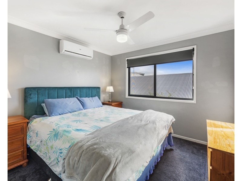 2/65 Barlow Street, Cranley QLD 4350
